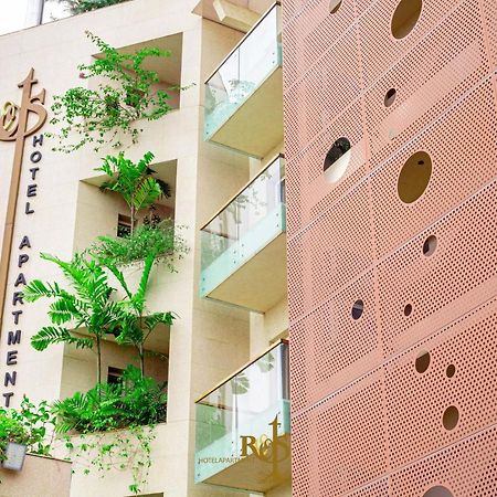Roots Hotel Apartments Абиджан Екстериор снимка